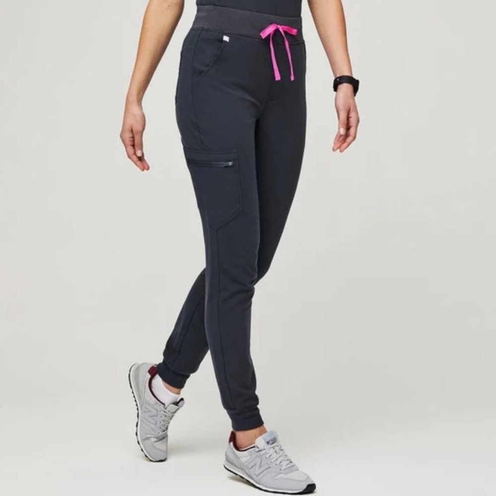 NWT Figs Zamora High Waisted Joggers- Night Sky size small petite